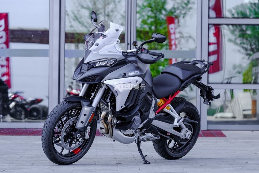 Multistrada V4 S尊龙登录入口平顺且强大 试杜卡迪(图15)